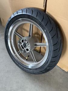 Neumático de Motocicleta KABIN Nuevo de 14 Pulgadas, Patrón de Banda de Rodadura de Carreras, Agarre Fuerte, Manejo Estable, Carcasa de Neumático de Compuesto de Goma Duradero - Product Image 2