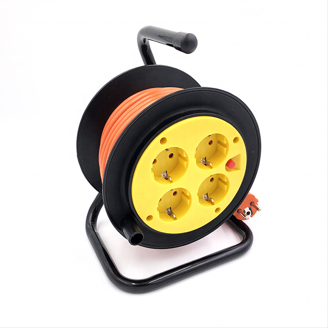 Quality 5m Germany 4 Way Socket Extension Cable Reel Drum Mini Mobile Retractable Cable Reel for Garden