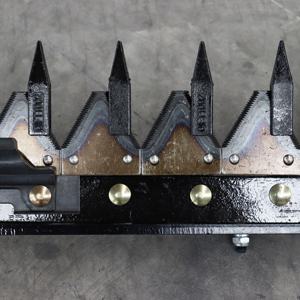 Accessorio Idraulico per Mini Escavatore: Tagliasiepi Economico, Trituratore di Legno e Cesoie per Potatura per Escavatori da 1-8 Tonnellate - Product Image 6