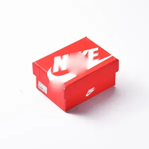 Newest Vendors Designer Pvc Silicone 3D Mini J Ordan Trainers Basketball Shoe Keychain 3D Mini Sneaker Box