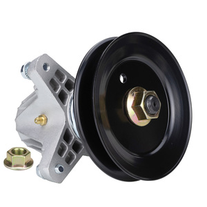 แกนเครื่องตัดหญ้า 618P09256 A10104NN ที่ยึดใบมีดพร้อมน็อตสำหรับชิ้นส่วนเครื่องตัดหญ้า - Product Image 3