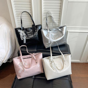 Bolso de Hombro Elegante 2025, Color Sólido, Simple, para Mujer, Bolsos Tote, Bolsos Cruzados de Cuero PU, Bolsos de Diseñador - Product Image 1