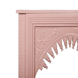 Mesa Consola de Madera Tallada a Mano con Tapa de Nácar (MOP) |   Mesa Auxiliar Color Rosa Pálido - Product Image 3