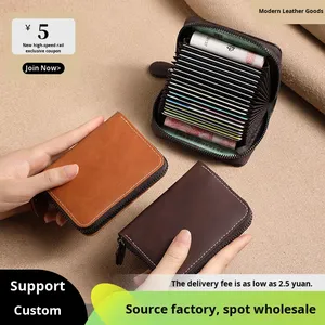 Porte-cartes de crédit ultra-fin en cuir PU pour homme avec logo personnalisé, grande capacité, emplacements multiples pour cartes, design uni - Product Image 2