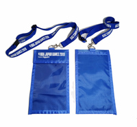 Lanière en polyester avec logo imprimé, tissu de soie 100 pièces, avec porte-carte en nylon, badge de pochette pour passeport