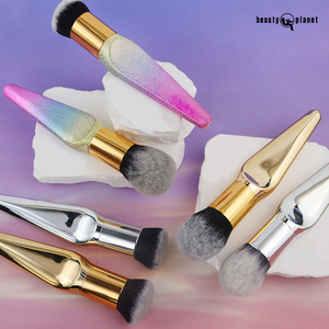 Vẻ Đẹp Hành Tinh Tùy Chỉnh Tốt Nhất Bán Rhinestone Trang Điểm Bàn Chải Vàng Trang Điểm Bàn Chải Duy Nhất Chất Lượng Cao <span class=keywords><strong>Blush</strong></span> Bột Trang Điểm Bàn Chải - Product Image 2