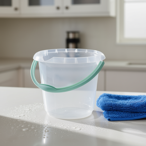 Paquete de 6 Cubos de Plástico Transparente Mika con Asa Verde para Almacenamiento y Tareas de Limpieza - Product Image 3