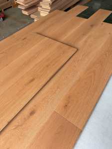 Parquet <span class=keywords><strong>en</strong></span> chêne europé<span class=keywords><strong>en</strong></span> fumé, stratifié, 15 mm, bois brossé multicouche, pour intérieur - Product Image 2