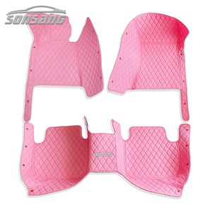 <span class=keywords><strong>Tappetini</strong></span> per Auto in Pelle Rosa Impermeabili con Motivo a Diamante - Product Image 2
