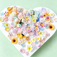 50 pièces/sac Mini Accessoires d'Art Ongulaire 3D en Forme de Fleur Style Champêtre Marguerites Roses Fleurs DIY Résine Décoration Colorée pour Ongles