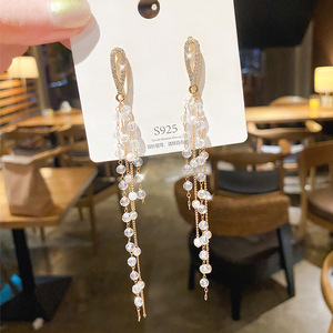 Anting Stud Campuran Modis untuk Wanita Kombinasi Acak Perhiasan Trendy dari Paduan dengan Zirkon Pasokan ODM - Product Image 4