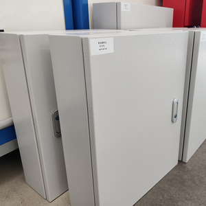 Boîtier de distribution en acier inoxydable <span class=keywords><strong>Etai</strong></span>, complet, basse tension, triphasé quatre fils 380V, IP40, avec interrupteur différentiel et verrouillage anti-effraction - Product Image 3