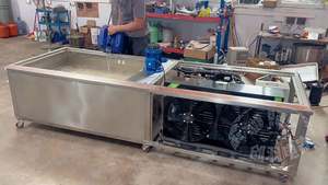 Máquina Eléctrica Rotatoria Automática de Acero Inoxidable para Hacer Helados en Palo, con 4 y 6 Moldes - Product Image 4