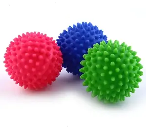 كرة تجفيف منزلية بلاستيكية مقاس 6.5 سم كرة غسيل من السيليكون المضادة للكهرباء الساكنة كرات تجفيف ملابس مخصصة من البي في سي