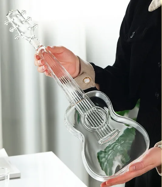 Factory custom 750ml 1000ml high heels violin high borosilicate glass bottles unique shaped wine bottle liquor glass bottle