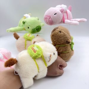 En gros, Bracelets Capybara en peluche, jouets à tirer, mignons, de haute qualité, doux, animaux en peluche Panda et Raton Laveur - Product Image 1