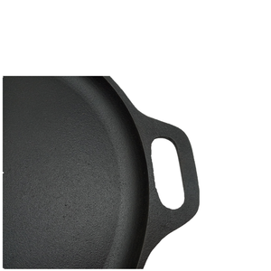 Plancha de Hierro Fundido Precurada Antiadherente Clásica de 13.6 Pulgadas con Asas Dobles - Product Image 4