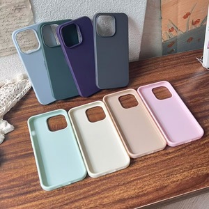 Usine En Gros Simple Grand Trou En Caoutchouc Souple Peau Mate Téléphone étui pour iphone 17 16 15 14 13 12 Pro Max Couverture Anti-chute - Product Image 1