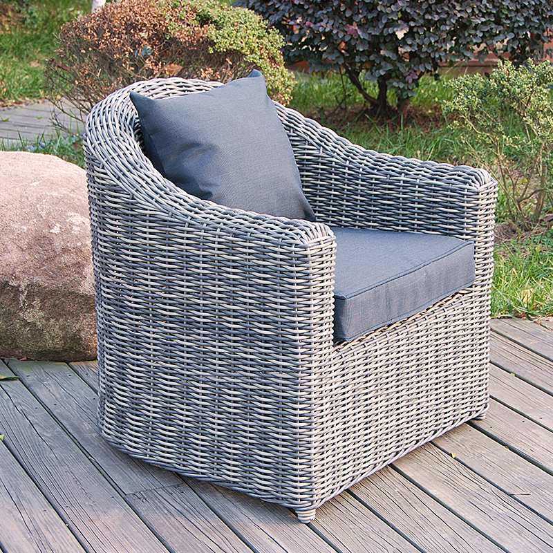 Single sofa