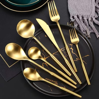 Ensemble de couverts de luxe en acier inoxydable 304 poli miroir, style nordique, personnalisable avec logo, résistant au lave-vaisselle et écologique, pour fêtes de mariage