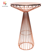 Table de meuble en fer et en métal coloré de bonne qualité, 20 meubles