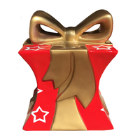 Boîte cadeau de Noël en fibre de verre, décoration de Noël, statue de boîte cadeau de Noël grandeur nature en résine, présentoir de magasin, pièce maîtresse d'entrée