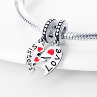 Offre Spéciale 925 argent Sterling plaqué breloques coeur Style soeur embrasser le coeur pendentif bricolage perle Bracelet bijoux cadeau en gros