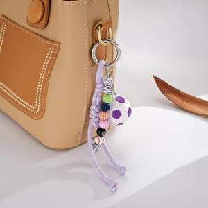 Nuevo Llavero Deportivo de PVC Negro con Cuentas y Cuerda Trenzada, Colgante para Bolso, Accesorio Hecho a Mano, Regalo - Product Image 3