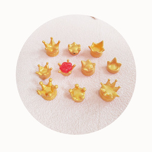 3DมงกุฎMiniatures 17*22 มม.Cavaii Cabochonsเรซิ่นเครื่องประดับCharmsตุ๊กตาของเล่นมินิกษัตริย์เจ้าหญิงมงกุฎFigurinesหัตถกรรม - Product Image 2