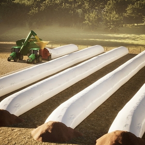 Sac de stockage agricole multicouche en plastique de 200 à 500 pieds, robuste et étanche, pour ensilage et céréales - Product Image 1