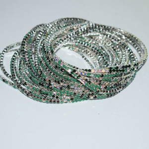 Gelang Elastis Eropa dan Amerika Berhiaskan Berlian 2mm Satu Baris Rantai Cakar Wanita Bertabur Rhinestone Warna-warni - Product Image 2