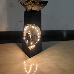 <span class=keywords><strong>Colonne</strong></span> de <span class=keywords><strong>plantes</strong></span> en métal avec éclairage LED, pot de fleurs décoratif, Design 3D, décor parfait <span class=keywords><strong>pour</strong></span> terrasse, entrée de la maison, 1 pièce - Product Image 3