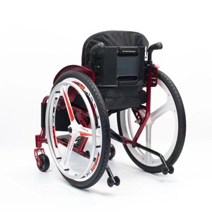 Fauteuil roulant manuel pliable léger et robuste pour personnes à mobilité réduite, idéal pour les escaliers – Haute qualité à prix abordable - Product Image 1