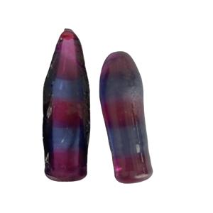 Saphir bicolore non taillé, pierre de corindon synthétique non taillée - Product Image 1