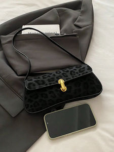 Sac fourre-tout rétro en cuir synthétique PU imperméable avec fermeture éclair pour femme, à porter à l'épaule ou sous le bras - Product Image 5