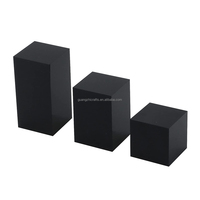 Bloc solide acrylique de 40mm d'épaisseur Bloc cube en acrylique noir pour objets de collection