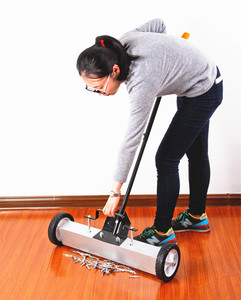 2026 Dailymag Vente directe usine Balai magnétique de sol et de voirie 18" 24" 36" <span class=keywords><strong>pour</strong></span> <span class=keywords><strong>ramasser</strong></span> les <span class=keywords><strong>clous</strong></span> - Product Image 2