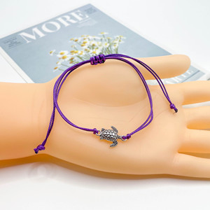 Bracelet style plage océanique fait main avec breloque tortue marine, multicolores, bijou d'amitié tortue - Product Image 6