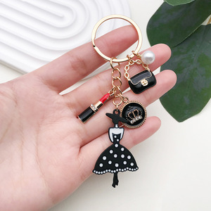 Mengda moda japonesa y coreana goteo aceite pequeño vestido negro llavero colgante perla llavero chica bolsa accesorios colgantes - Product Image 5