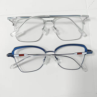 Monturas de Gafas de Titanio Puro Poligonal al por Mayor, Gafas Ópticas de Titanio Delgadas Multicolor para Prescripción, Stock a Granel