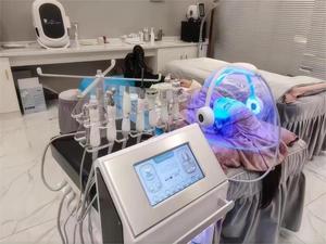 Équipement de beauté professionnel pour salon de beauté, machine hydro-aqua faciale 9 en 1 pour l'élimination des points noirs, le rajeunissement de la peau, le lifting du visage - Product Image 2