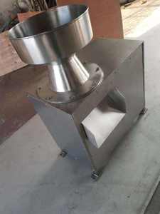 Máquina Multifuncional Eléctrica para Romper Cocos y Triturar la Pulpa con Motor de Acero Inoxidable 304 - Product Image 5