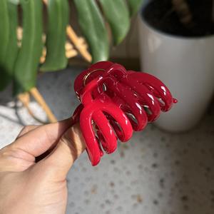 กิ๊บหนีบผมรูปปลาหมึกขนาดกลาง-ใหญ่ สไตล์นอร์ดิก ทำจากพลาสติก PC รูปทรงฉลาม/ฟักทอง สำหรับใช้ในชีวิตประจำวัน - Product Image 6