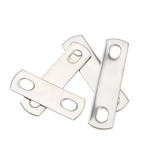 Pince <span class=keywords><strong>en</strong></span> forme <span class=keywords><strong>de</strong></span> <span class=keywords><strong>U</strong></span> à deux trous <span class=keywords><strong>en</strong></span> acier inoxydable 304 plaque <span class=keywords><strong>de</strong></span> déflecteur pince <span class=keywords><strong>de</strong></span> rondelle <span class=keywords><strong>de</strong></span> réfrigération carrée pince <span class=keywords><strong>de</strong></span> bande <span class=keywords><strong>de</strong></span> tuyau pour boulon <span class=keywords><strong>en</strong></span> forme <span class=keywords><strong>de</strong></span> <span class=keywords><strong>U</strong></span> - Product Image 2