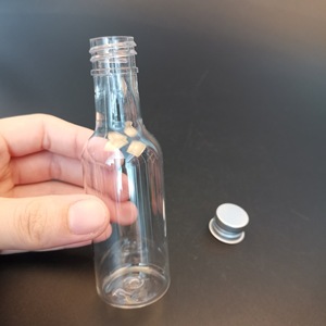 Mini bouteille à col long en PET pour vin, spiritueux et cocktails – Idéale pour l'emballage en magasin - Product Image 6
