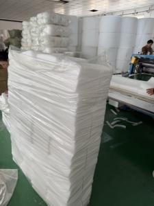 ม้วนโฟม EPE แบบกำหนดเองสำหรับบรรจุภัณฑ์ - ความหนาแน่นสูง กันน้ำ กันกระแทก ย่อยสลายได้ สีขาว สำหรับป้องกันพื้น - Product Image 6