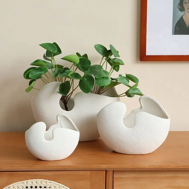 Vase créatif en forme d'œuf, pot de fleurs blanc en céramique fait à la main, vase de table pour la maison