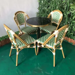 Mobili da esterno in Rattan da giardino sedie da bistrot francesi in alluminio tavolo e sedie da caffè all'aperto mobili da giardino set tavolo da pranzo