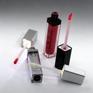 Lip Gloss with Led Light and Mirror Private Label <b>Lipstick</b> Liquid Shiny Colors - Product Image 1