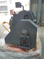 Machine de rainurage et de découpe de carton à lit plat semi-automatique série ML